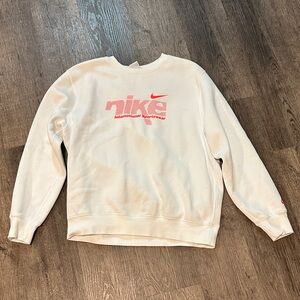 Men’s white Nike crewneck